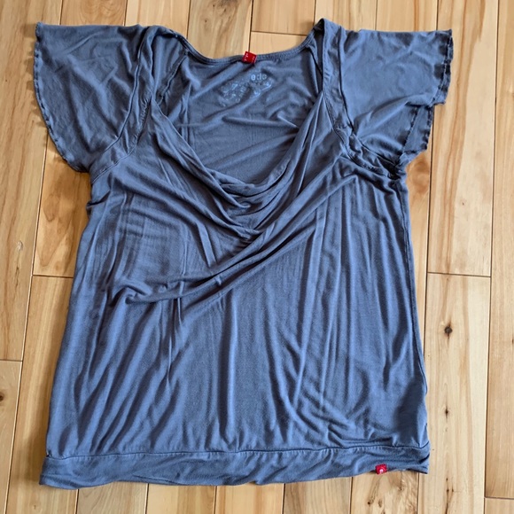 Flutter-sleeve, cowl neck tee - Picture 8 of 8